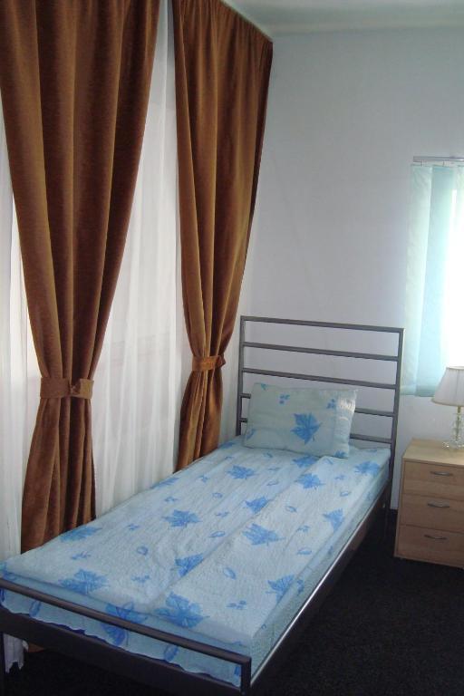 Hostel Litovoi Bucureşti Ngoại thất bức ảnh