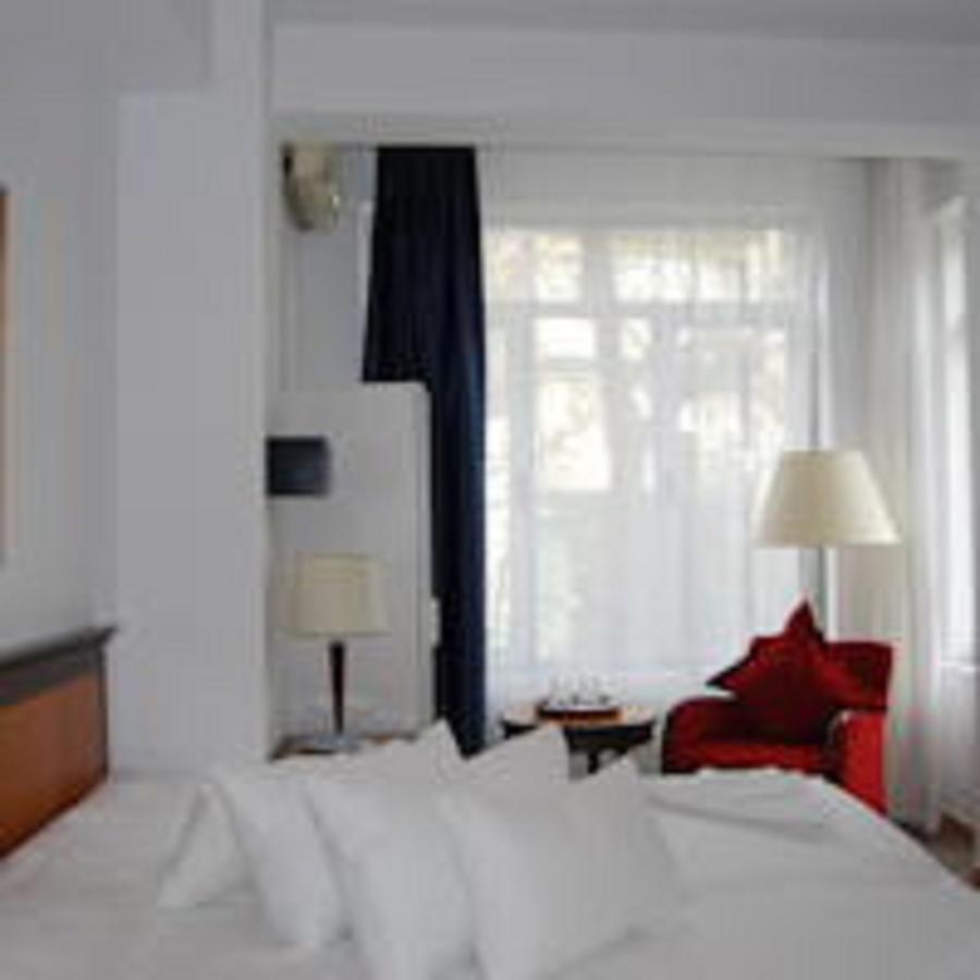 Hostel Litovoi Bucureşti Ngoại thất bức ảnh