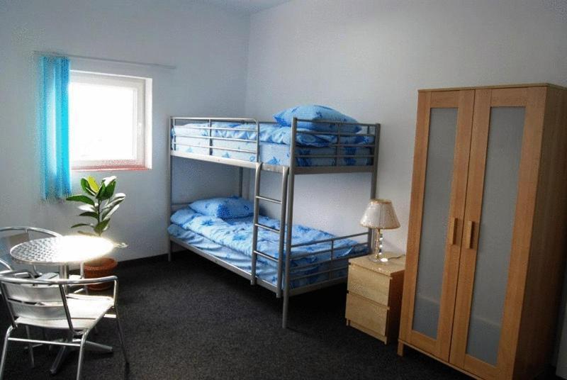 Hostel Litovoi Bucureşti Ngoại thất bức ảnh