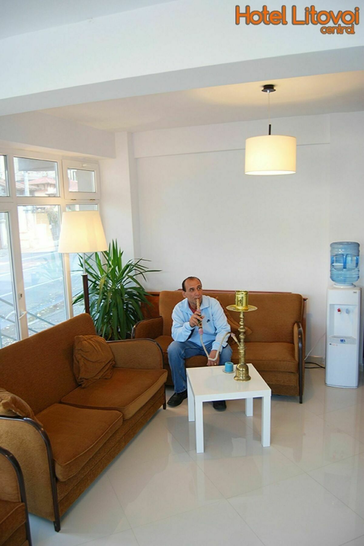 Hostel Litovoi Bucureşti Ngoại thất bức ảnh